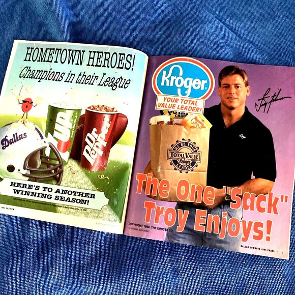 Dallas Cowboys 1994 Season Preview "back... to back... TO BACK" Emmitt & Irvin - Picture 2 of 3